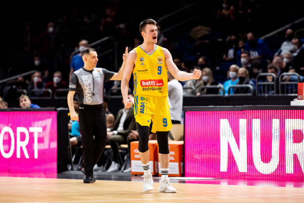 在对阵高水 在对阵高水