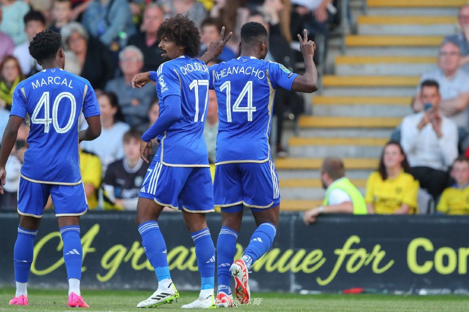 场上球员临 场上球员临