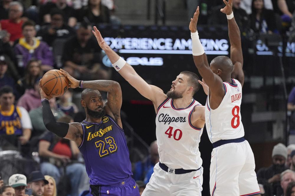 随着年龄增 随着年龄增