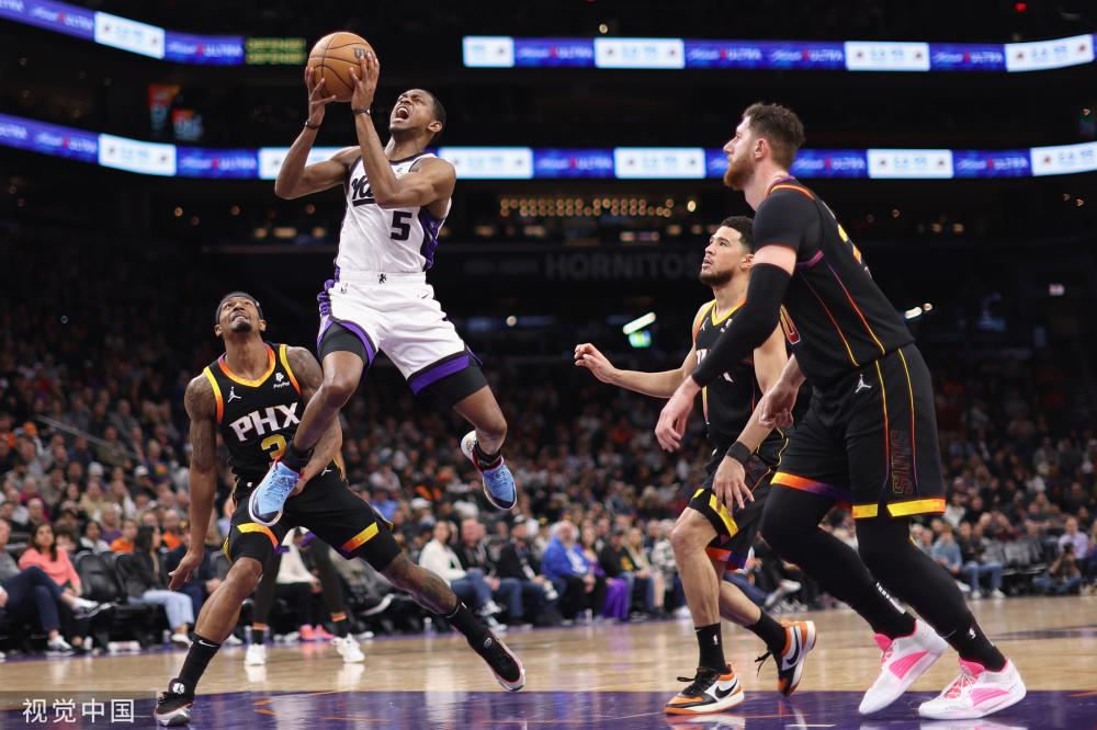 随着转会窗 随着转会窗